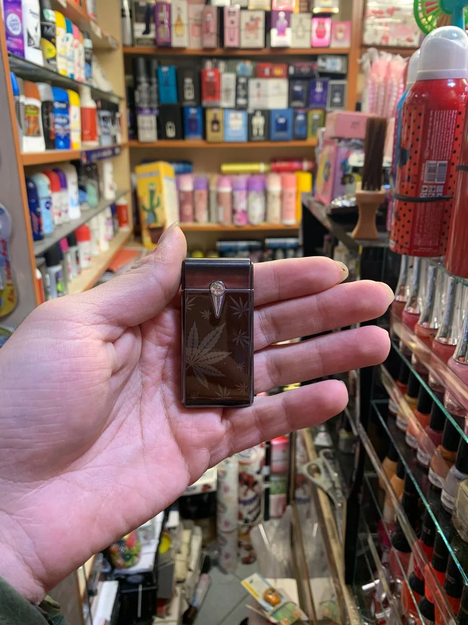 فندک اتمی رنگ چوب
